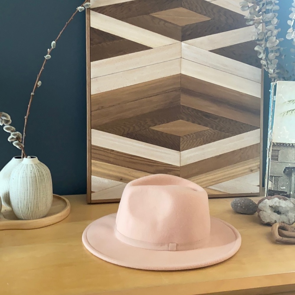 H&M Light Pink Felt Hat Medium/56cm NWOT